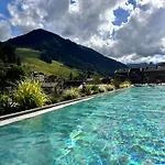 Kerii - Adults Boutique Saalbach-Hinterglemm