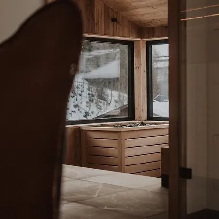 Kerii - Adults Boutique * Saalbach-Hinterglemm